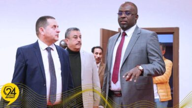 «التباوي والحويج» يبحثان سبل مجابهة مخاطر الهجرة غير الشرعية